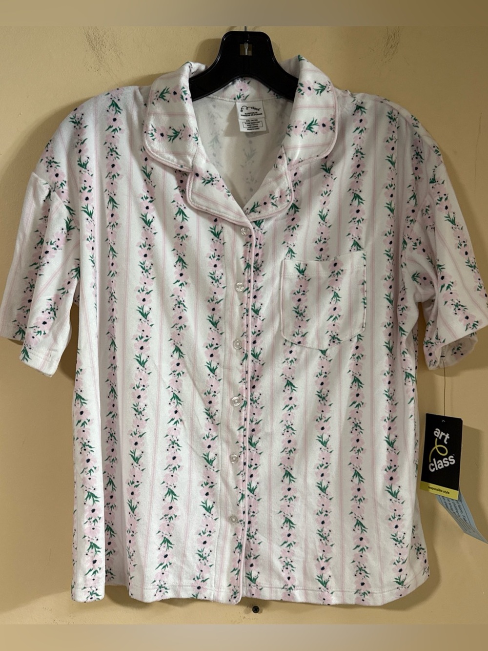 Art Class Pajama Top Girls XXL16 Pink Floral Stripe Short Sleeve Button Down…342